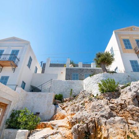 Bed and Breakfast The Anchor House Symi Exterior foto