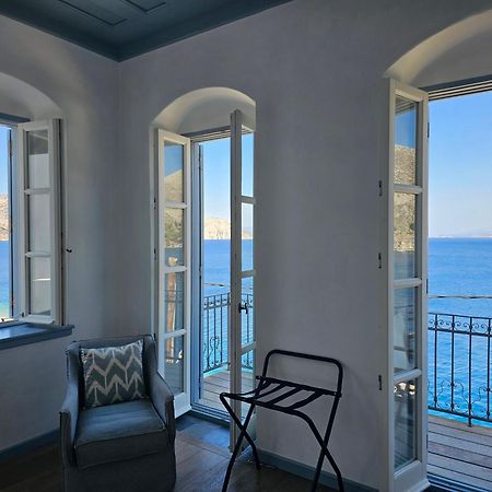 Bed and Breakfast The Anchor House Symi Habitación foto