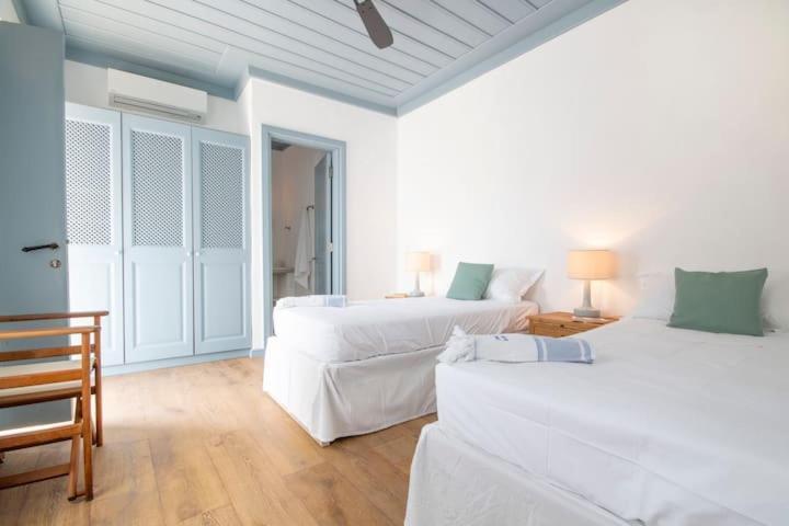 Bed and Breakfast The Anchor House Symi Habitación foto