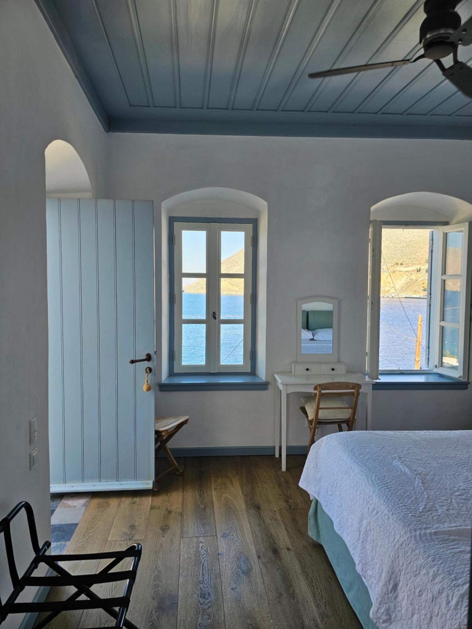 Bed and Breakfast The Anchor House Symi Habitación foto