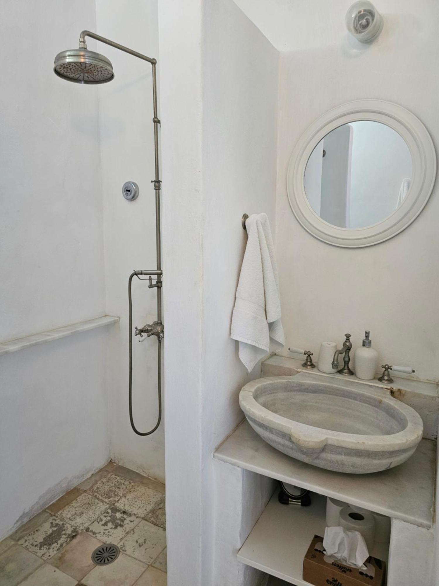 Bed and Breakfast The Anchor House Symi Habitación foto